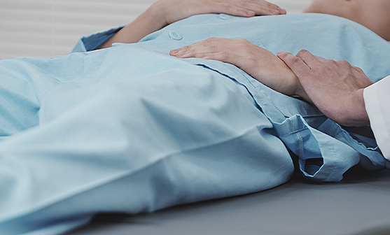 대학병원급 장비와 전문의 직접 시술 이미지
